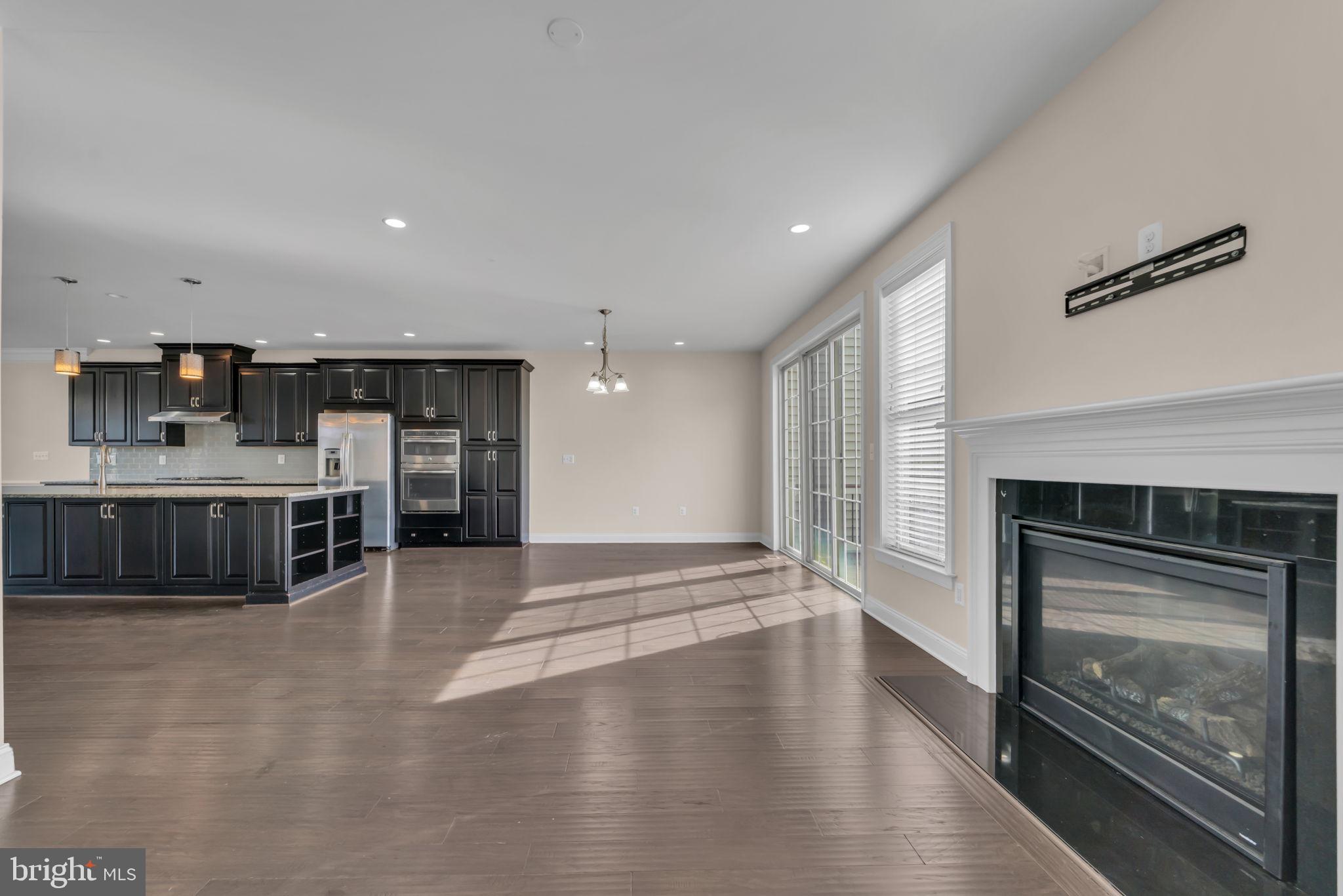 MOOREFIELD STATION - Residential