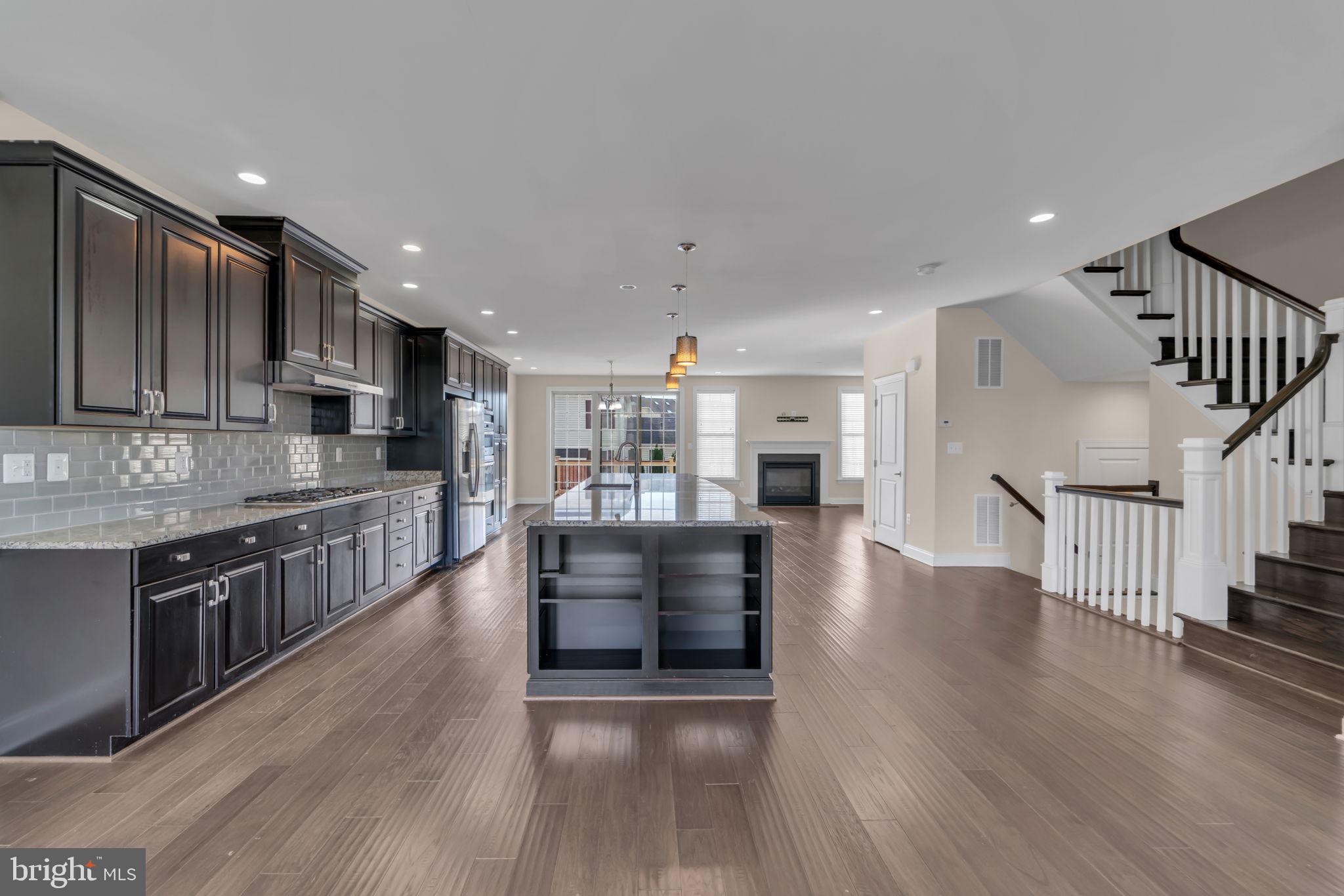 MOOREFIELD STATION - Residential