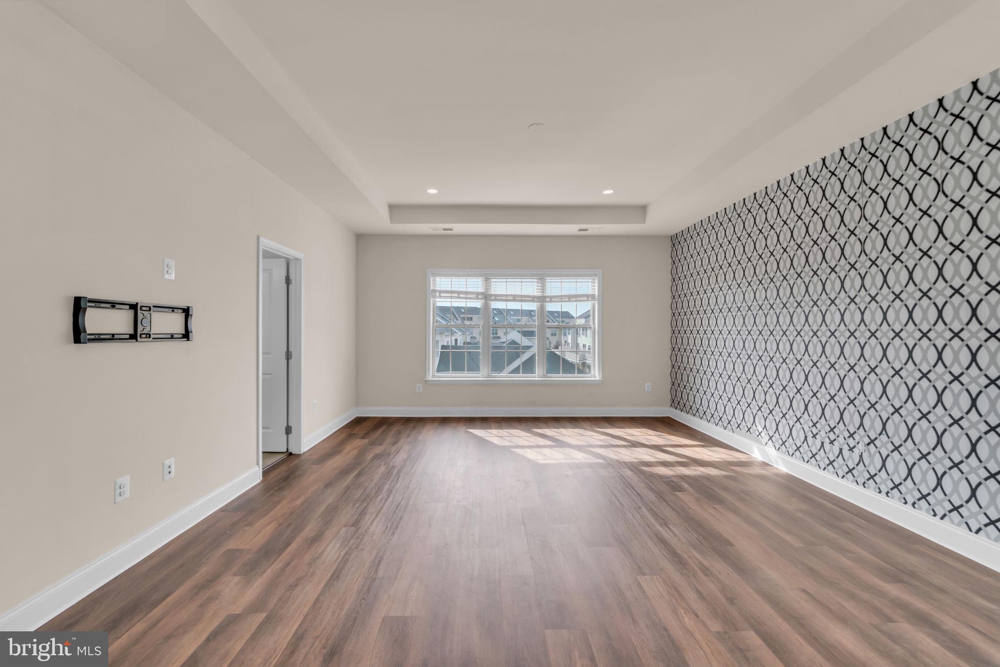 MOOREFIELD STATION - Residential