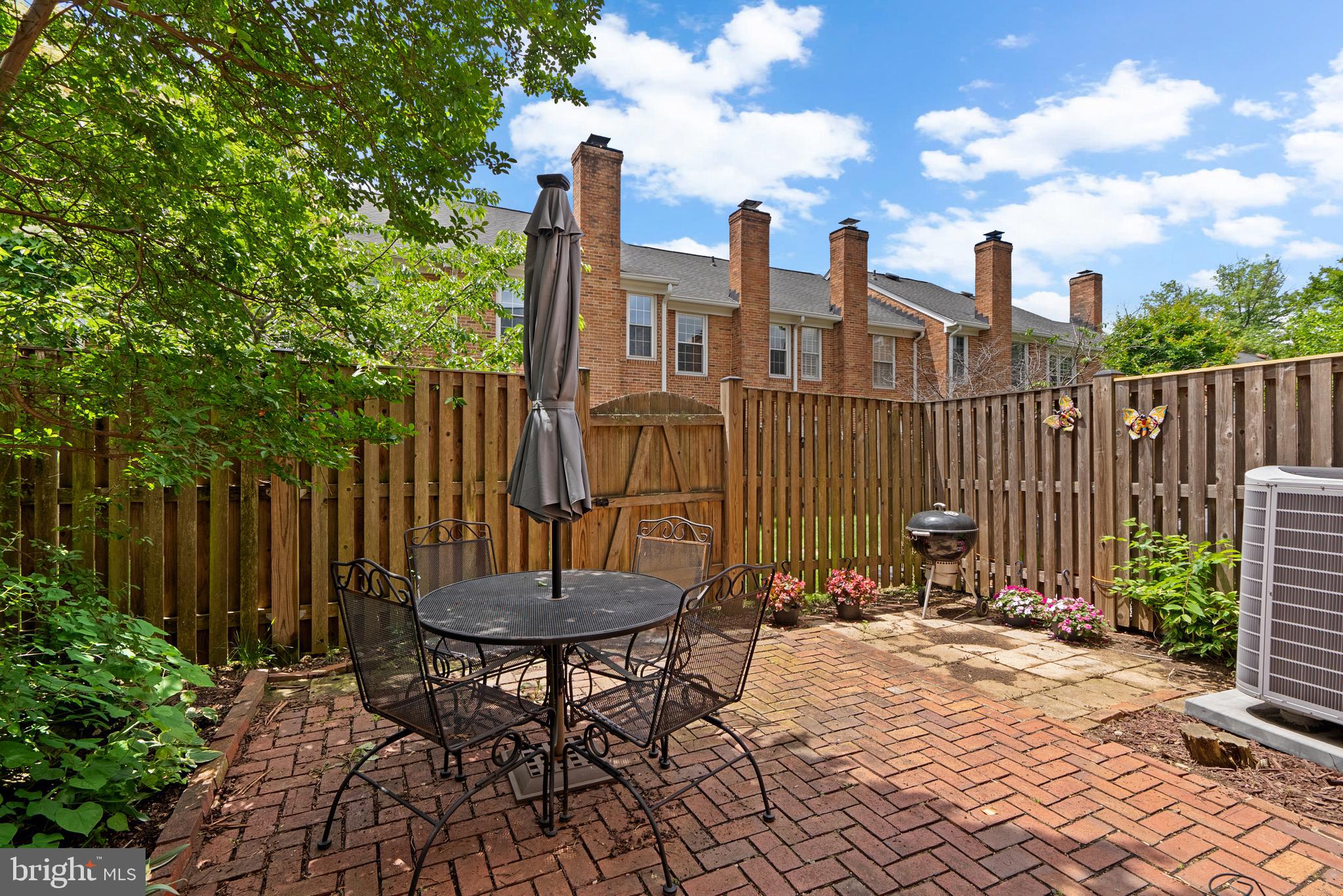 WINDGATE II - Residential