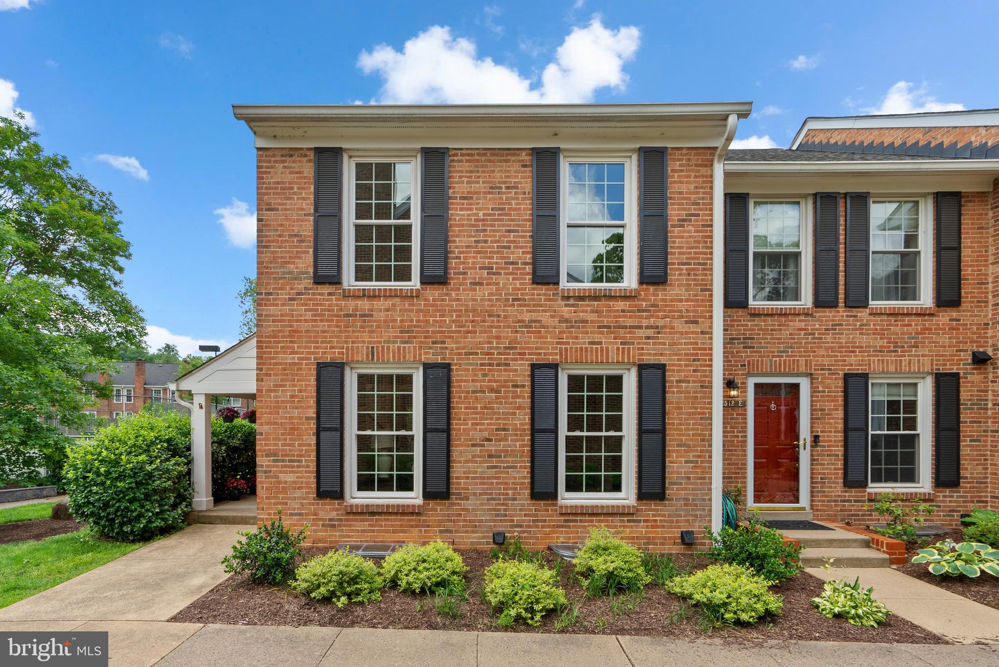 WINDGATE II - Residential