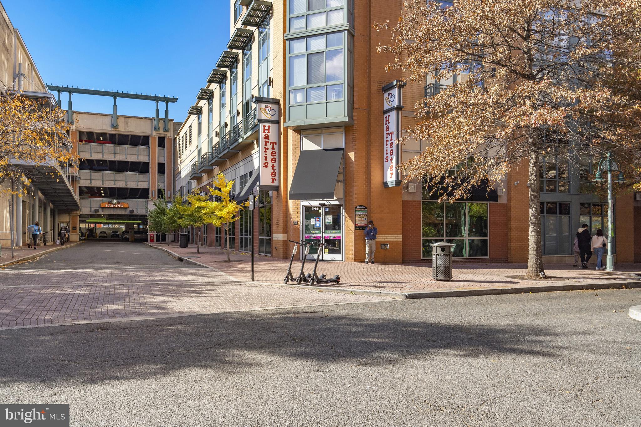 WINDGATE II - Residential