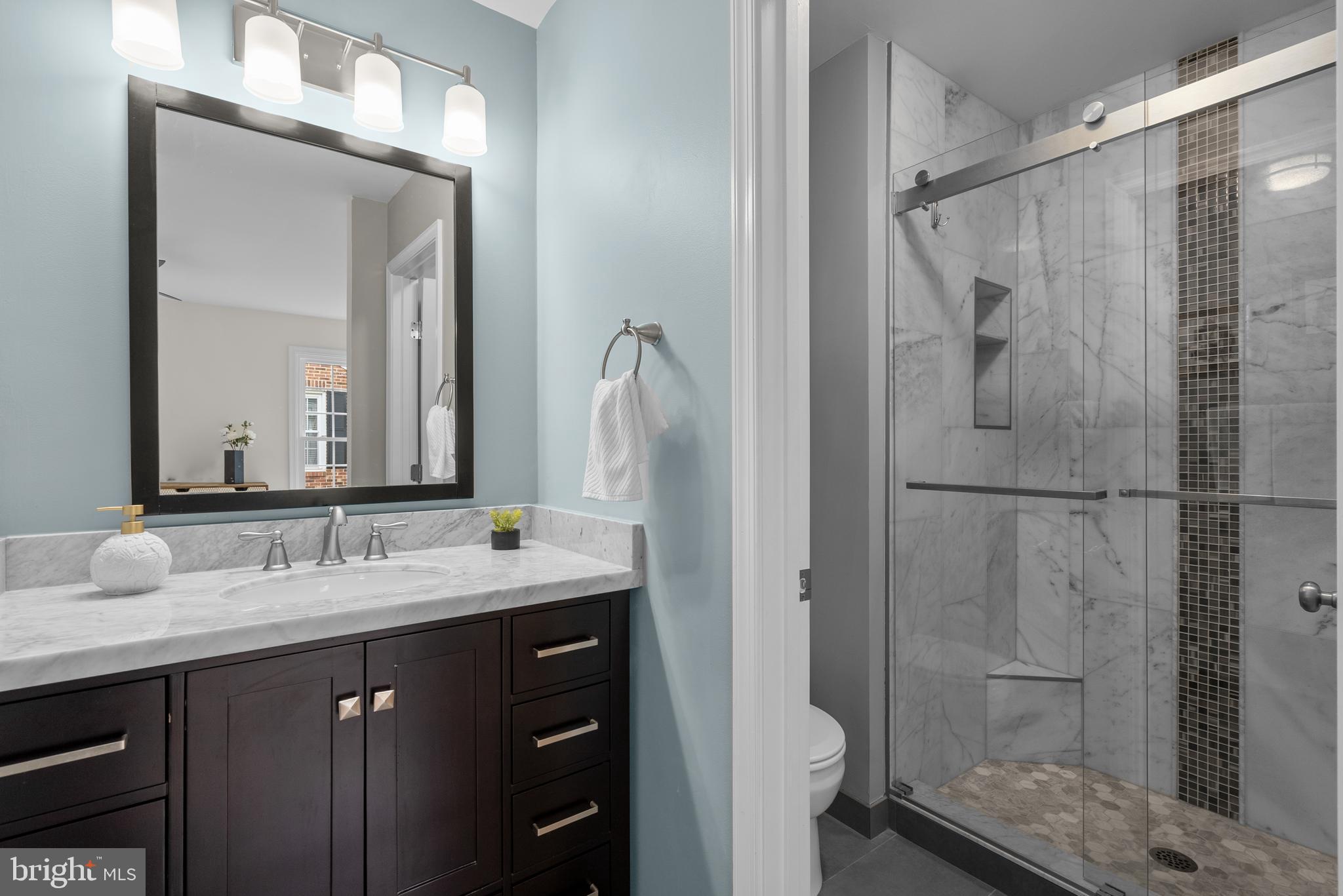 WINDGATE II - Residential