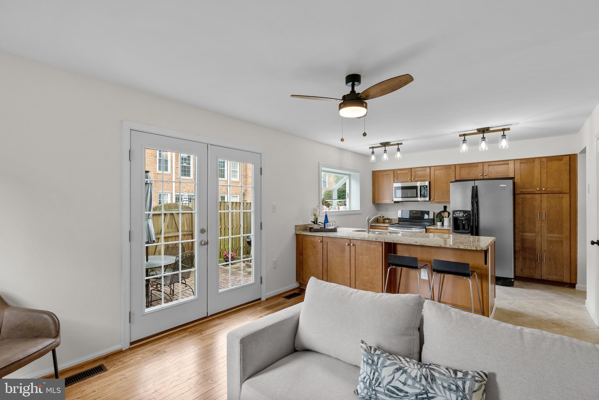 WINDGATE II - Residential