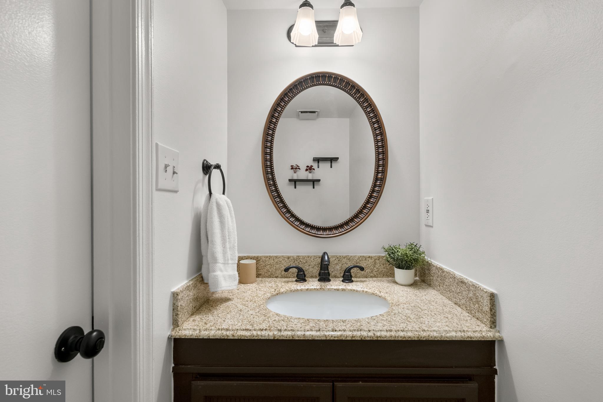 WINDGATE II - Residential