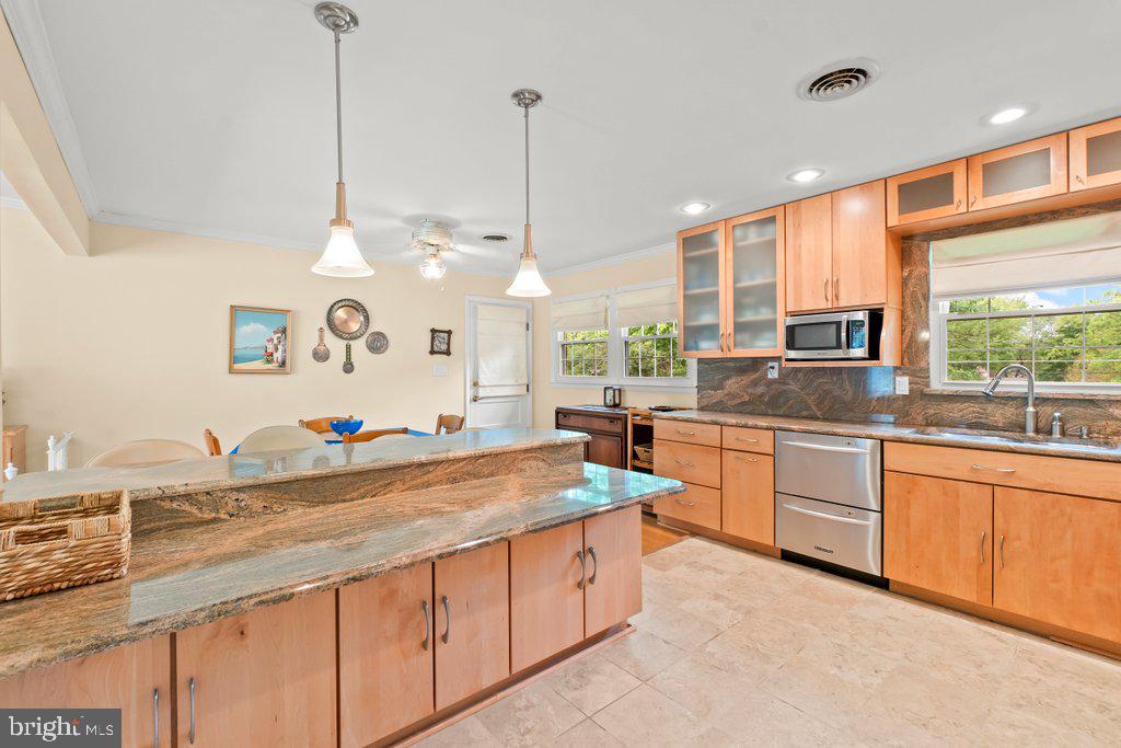 VALLEY MEDE - Residential