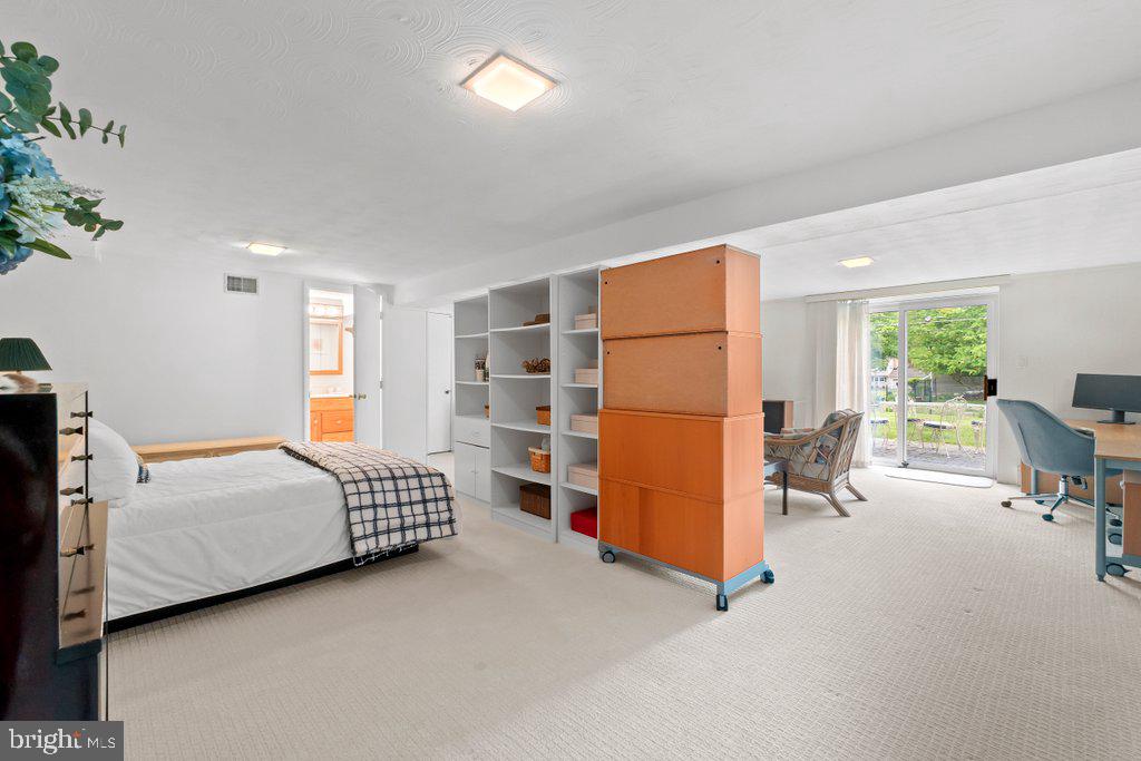 VALLEY MEDE - Residential