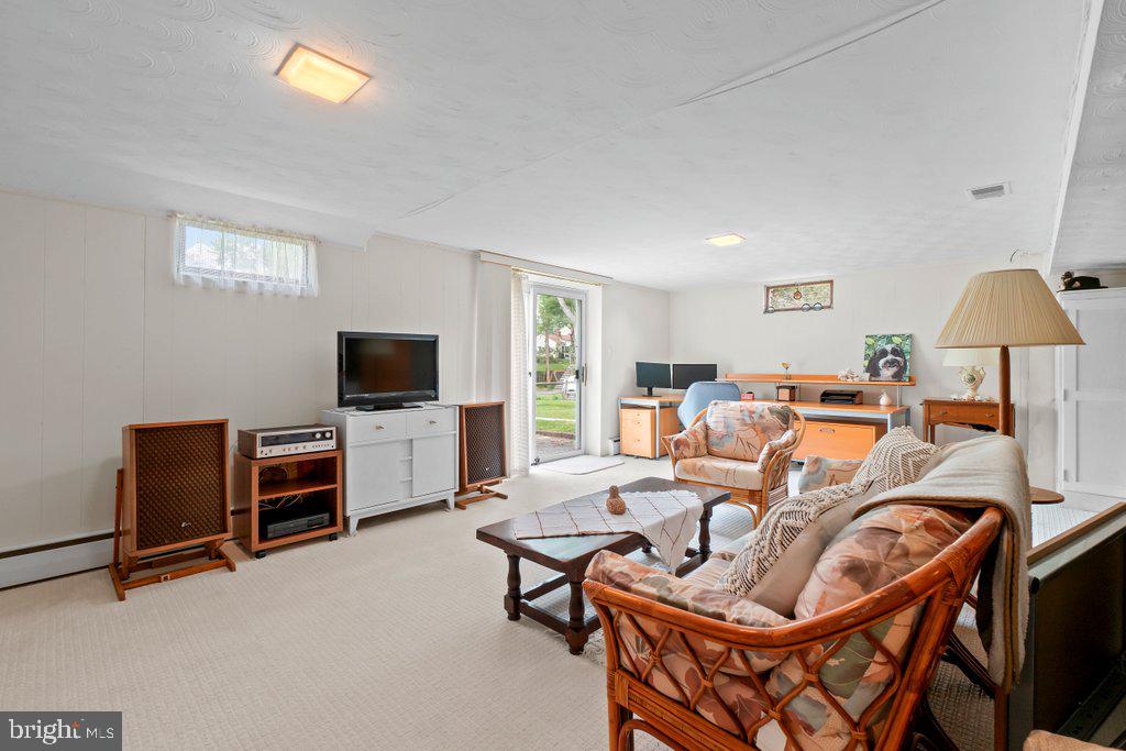 VALLEY MEDE - Residential