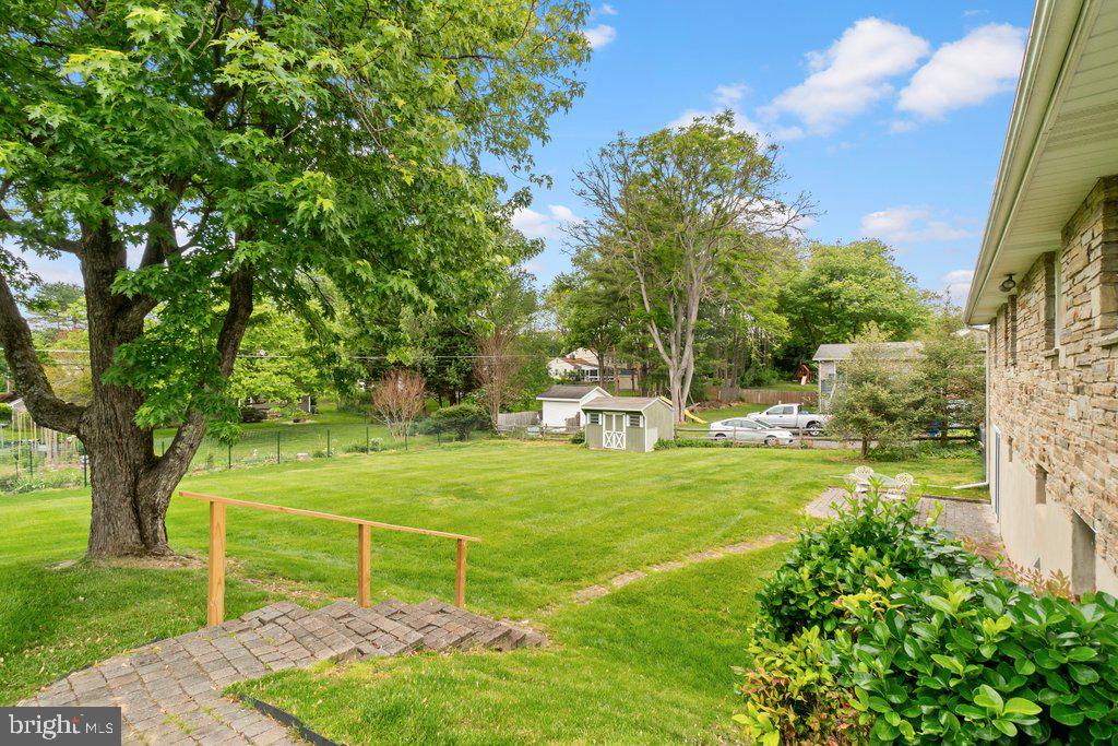 VALLEY MEDE - Residential
