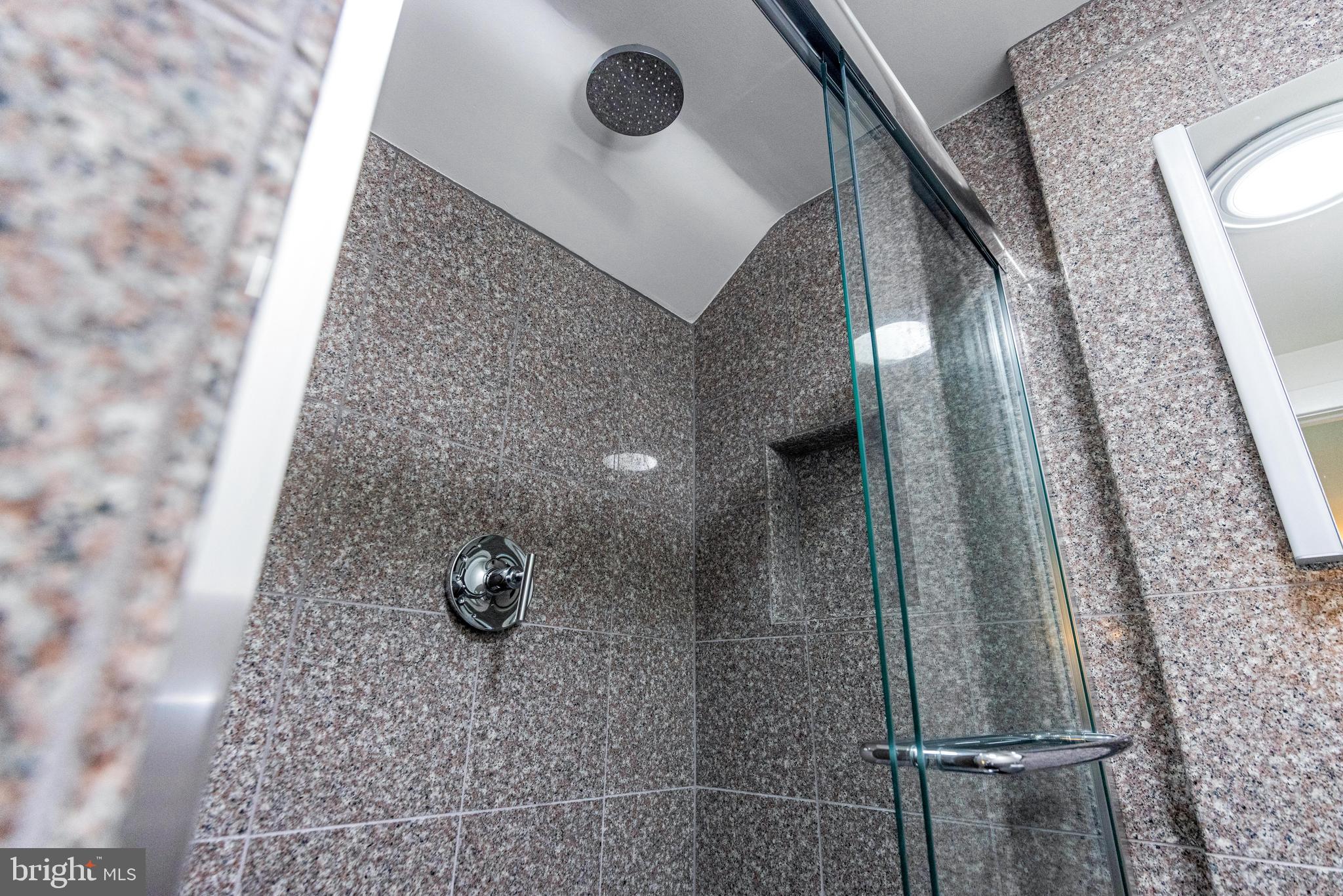 ROCKLAND - Residential