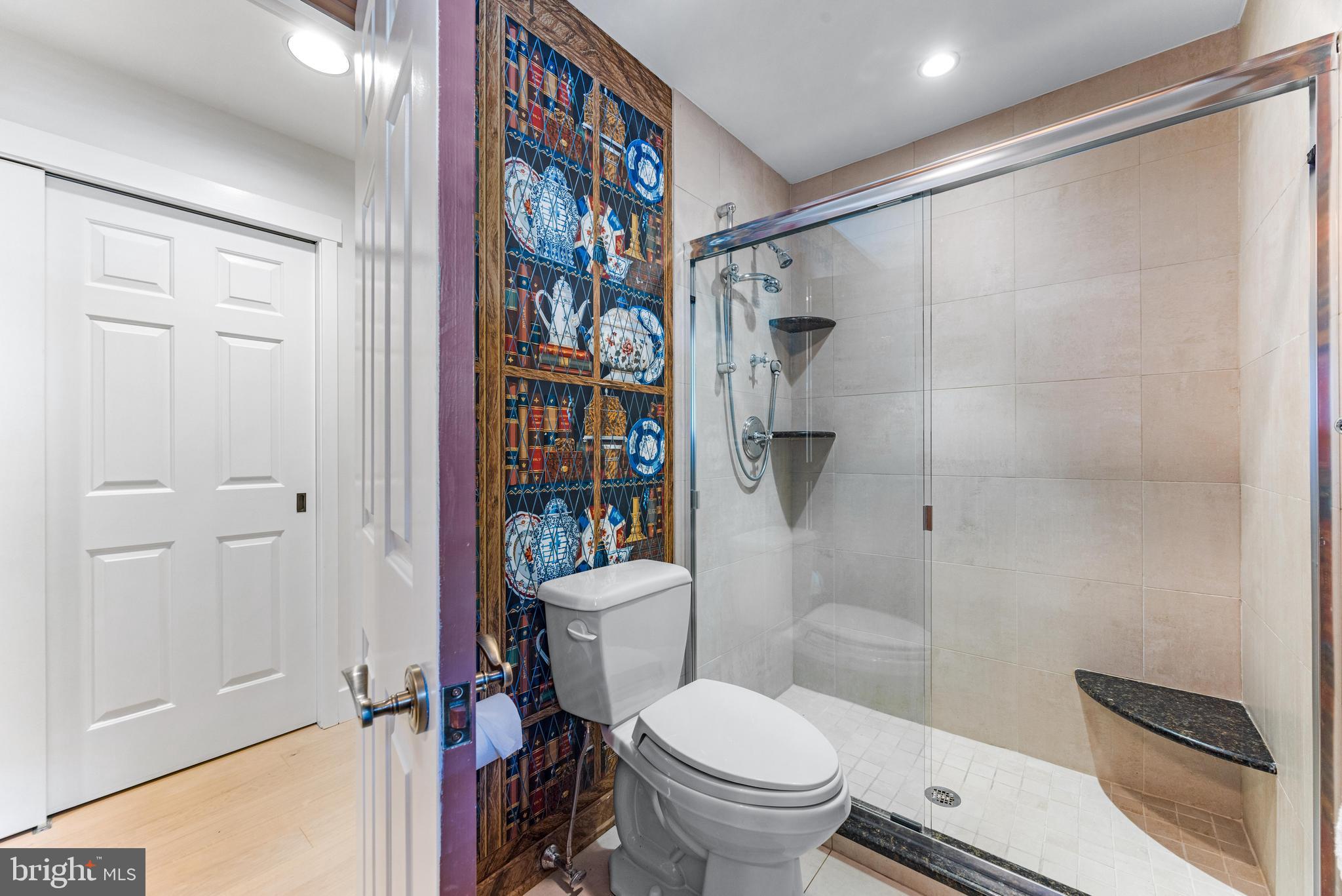 ROCKLAND - Residential