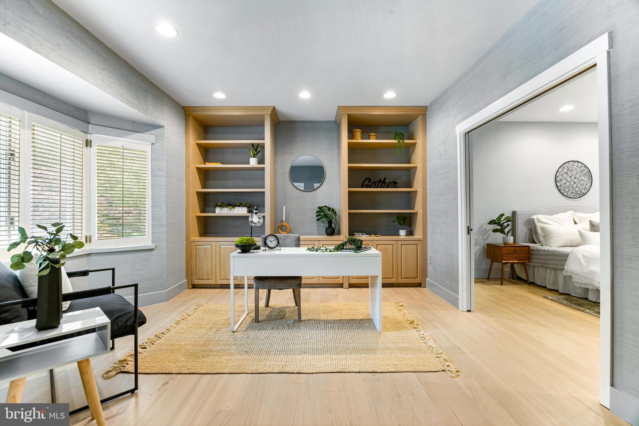 ROCKLAND - Residential