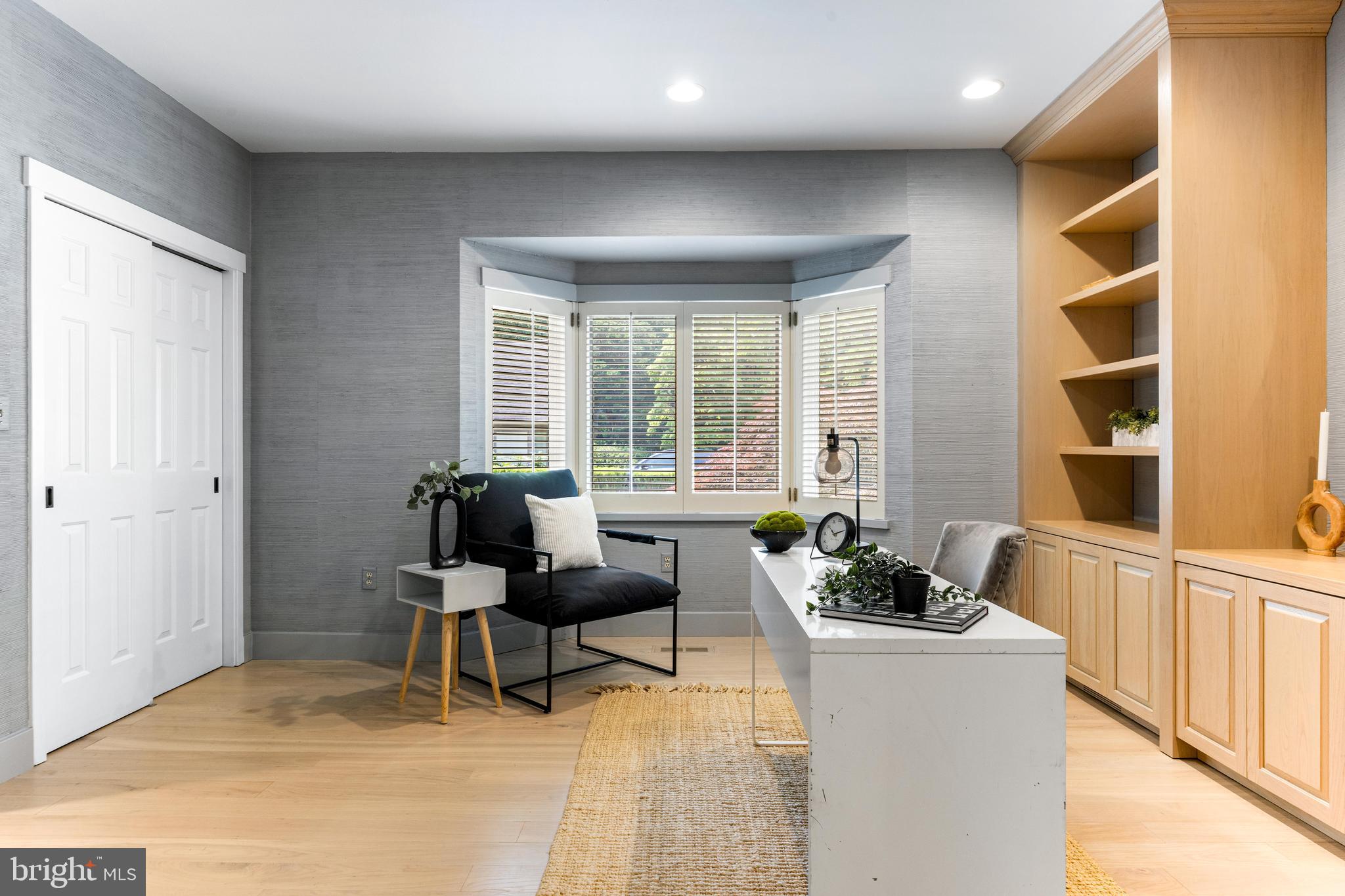 ROCKLAND - Residential