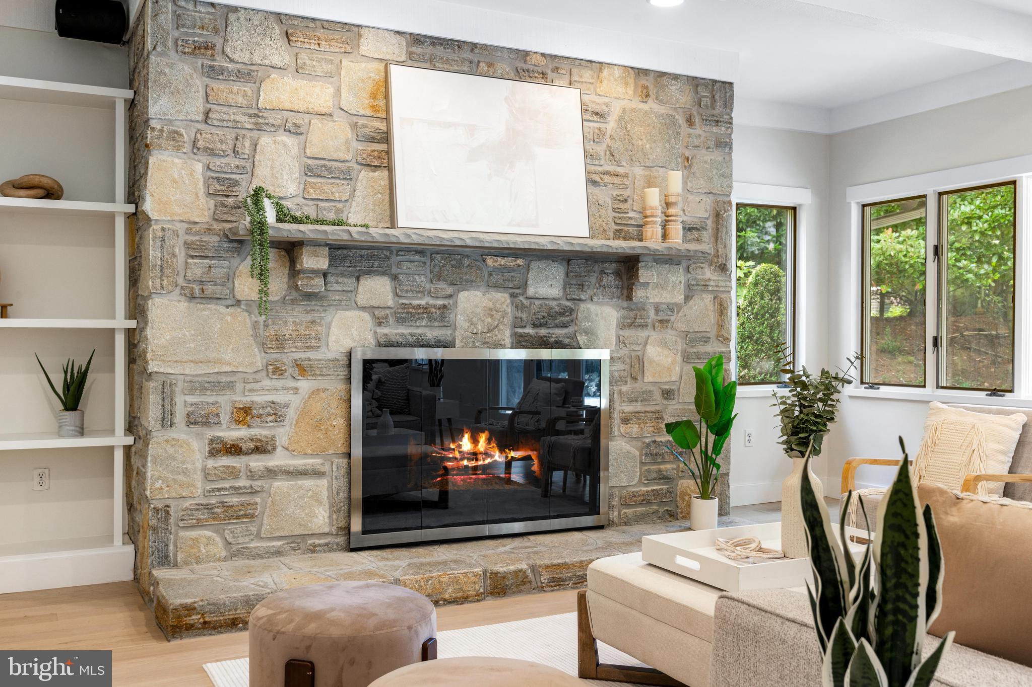 ROCKLAND - Residential