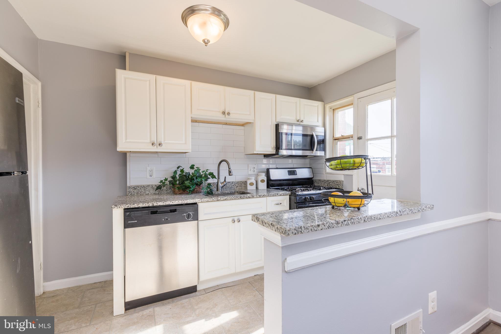 COLGATE PARK - Residential