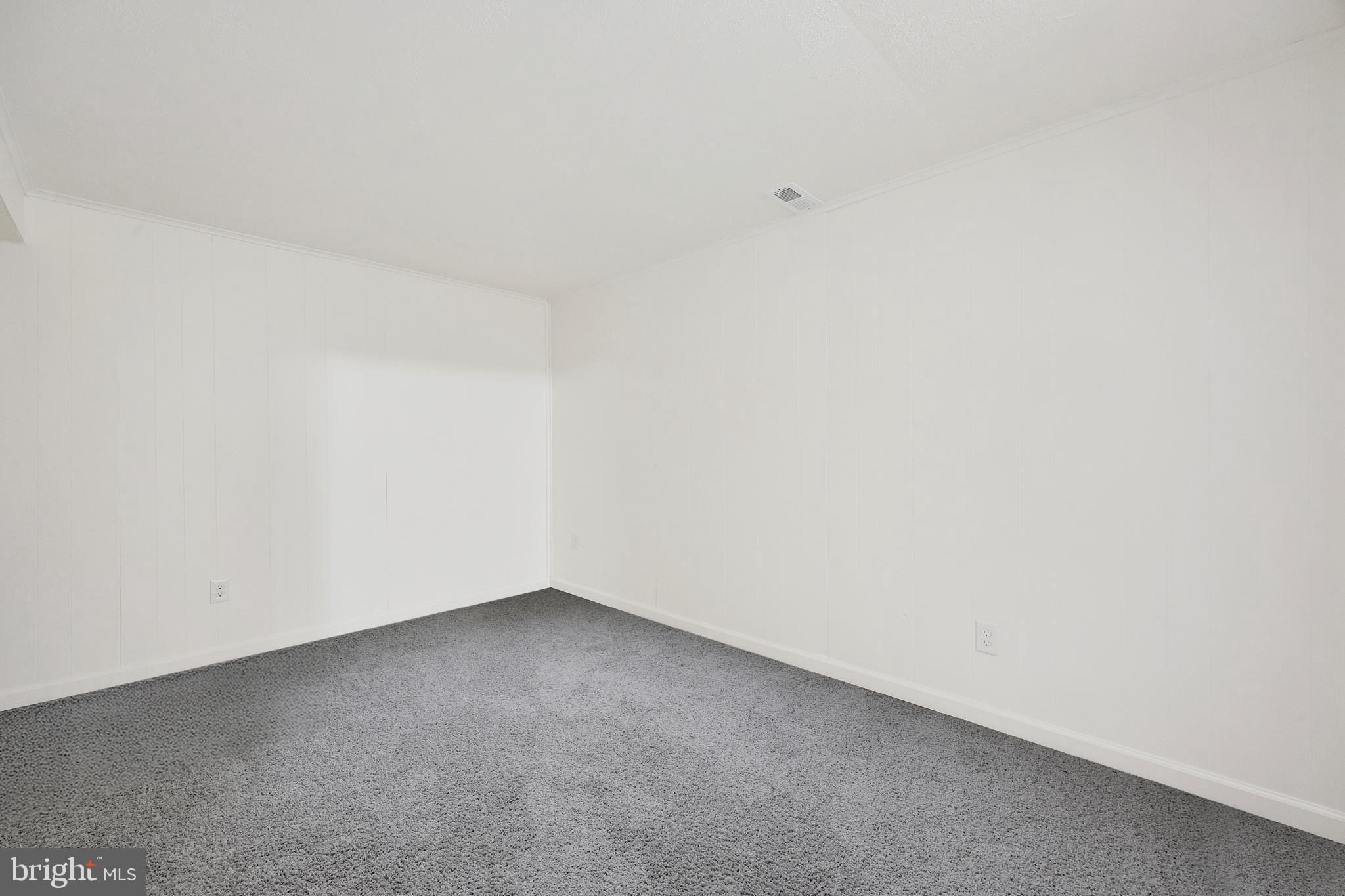 STONEYBROOKE VILLAGE - Residential Lease