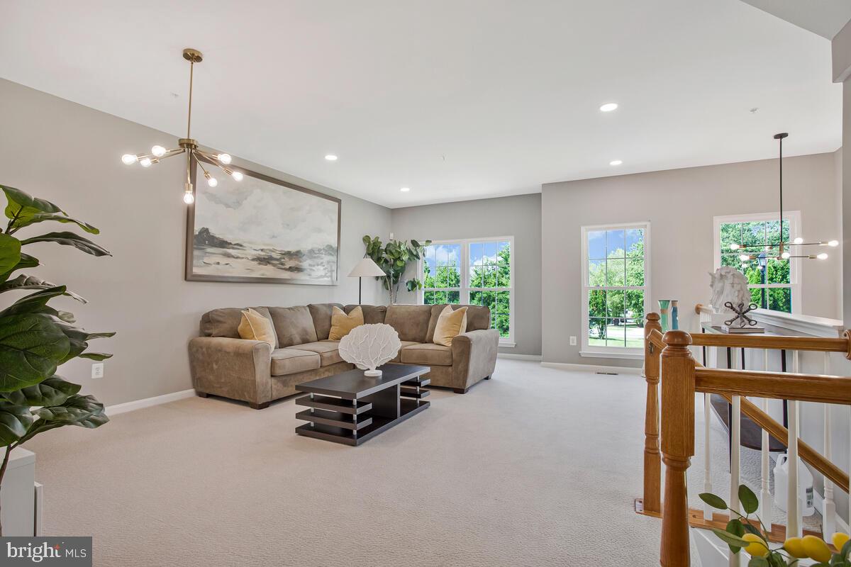 PERRYWOOD - Residential Lease