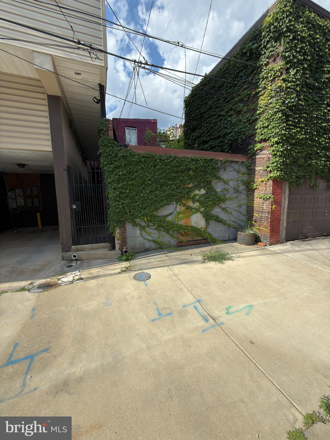 2221 EASTERN AVENUE