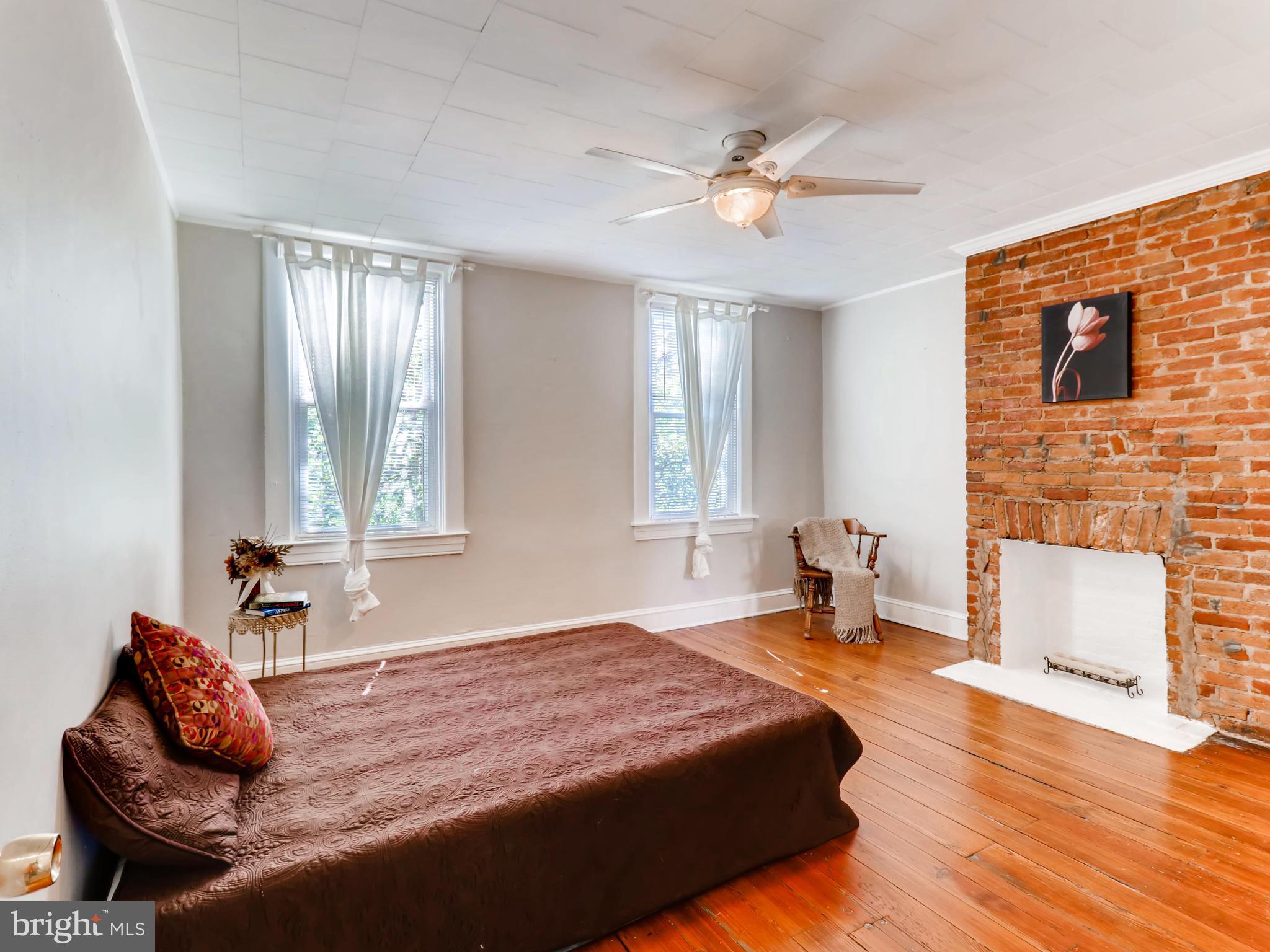 BUTCHER'S HILL - Residential