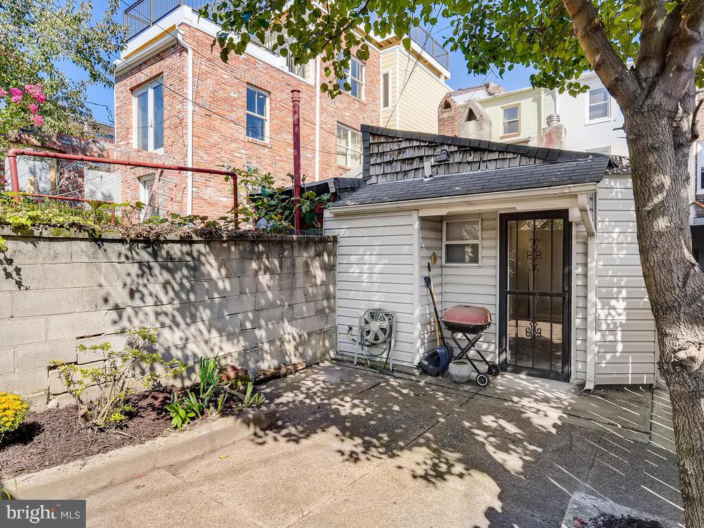 BUTCHER'S HILL - Residential