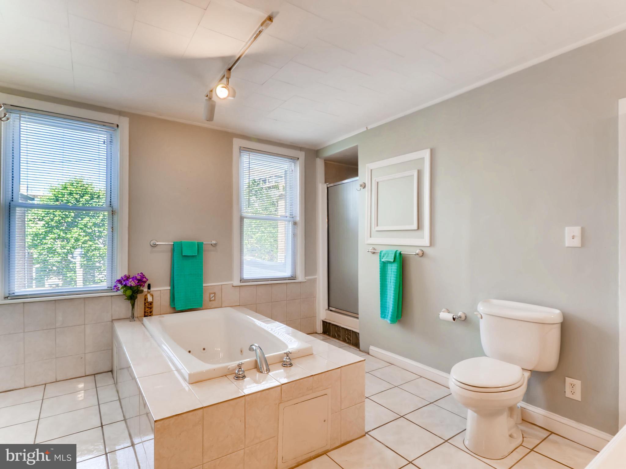 BUTCHER'S HILL - Residential