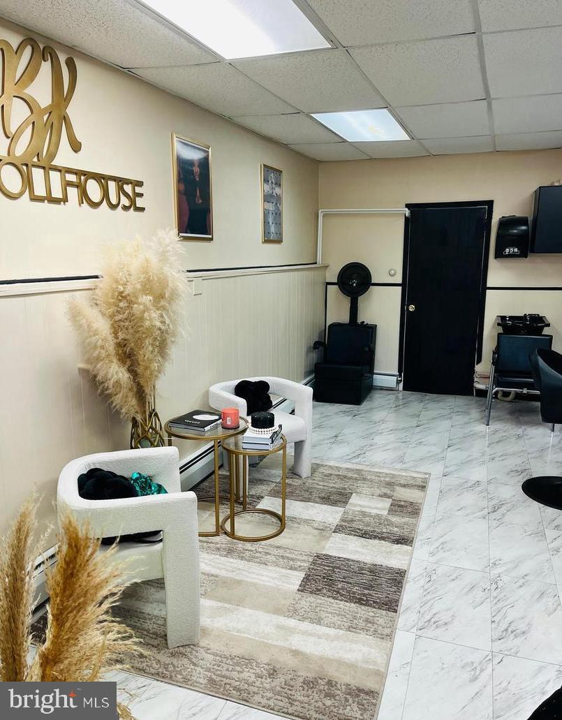 424 N SPRINGFIELD ROAD