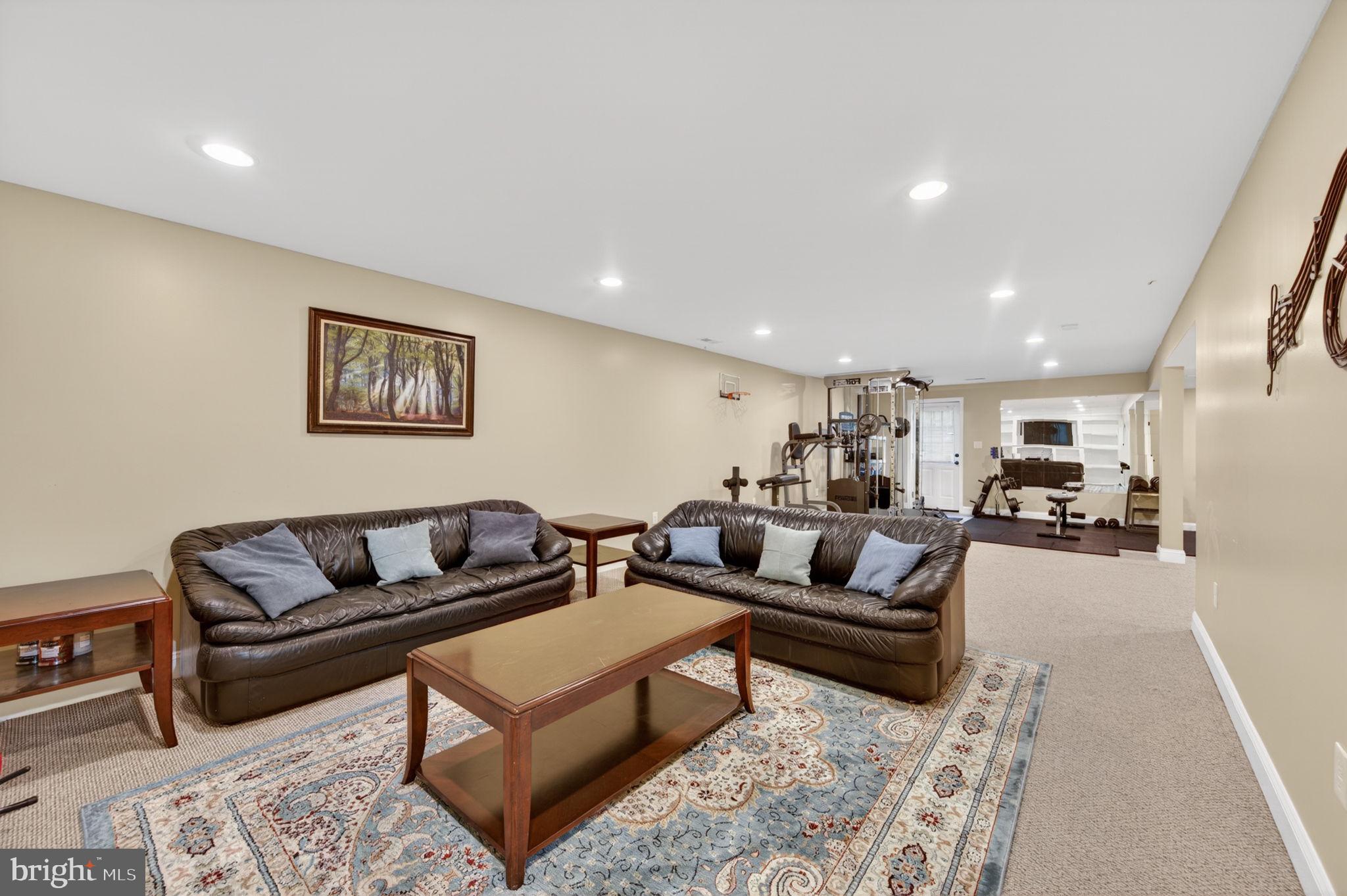 BERRYWOOD RIDGE - Residential