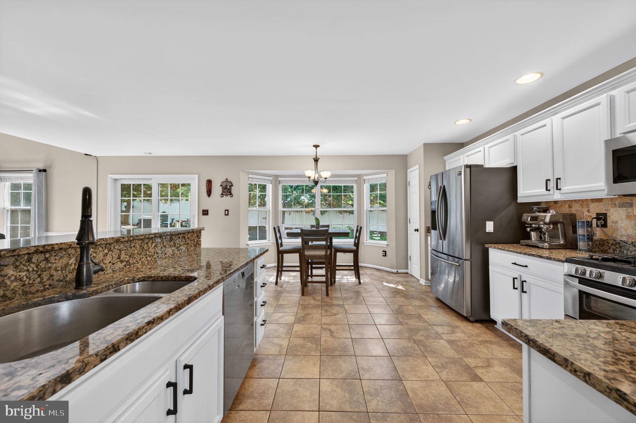 BERRYWOOD RIDGE - Residential