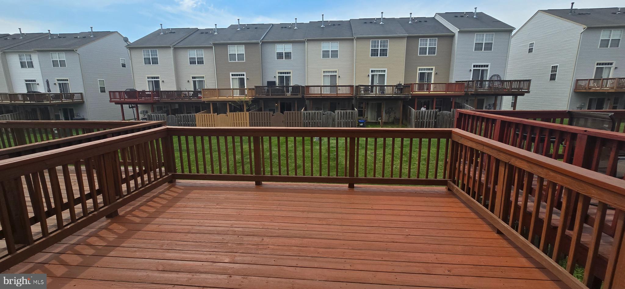 POWELLS RUN VILLAGE COND - Residential Lease