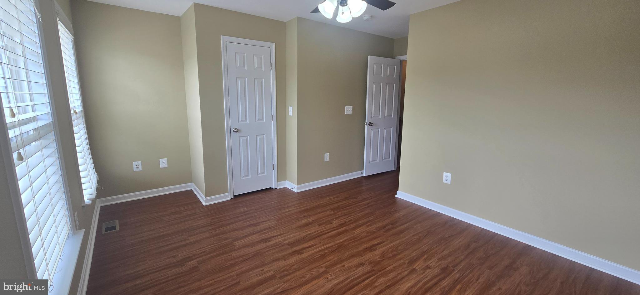 POWELLS RUN VILLAGE COND - Residential Lease