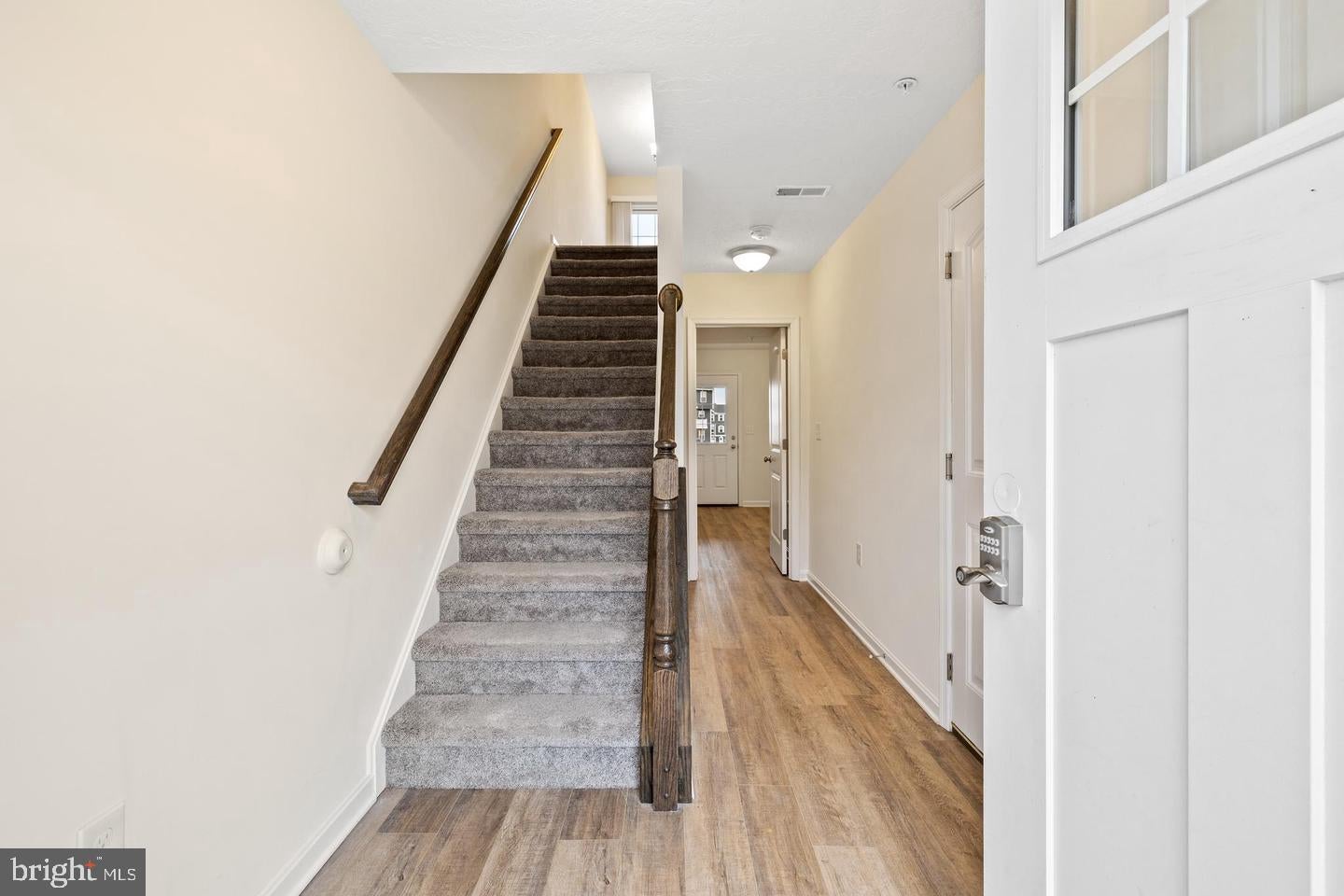 206 ALFALFA DR
