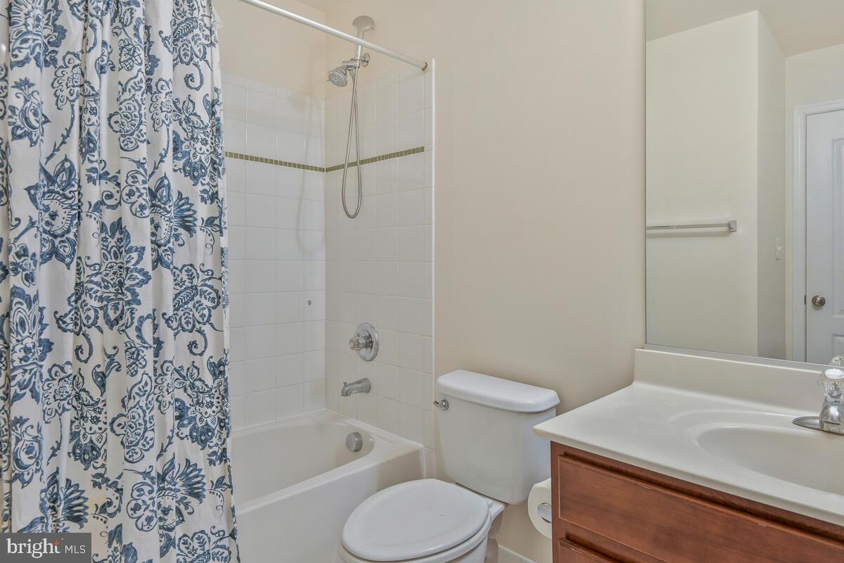 STONE RIDGE - Residential Lease