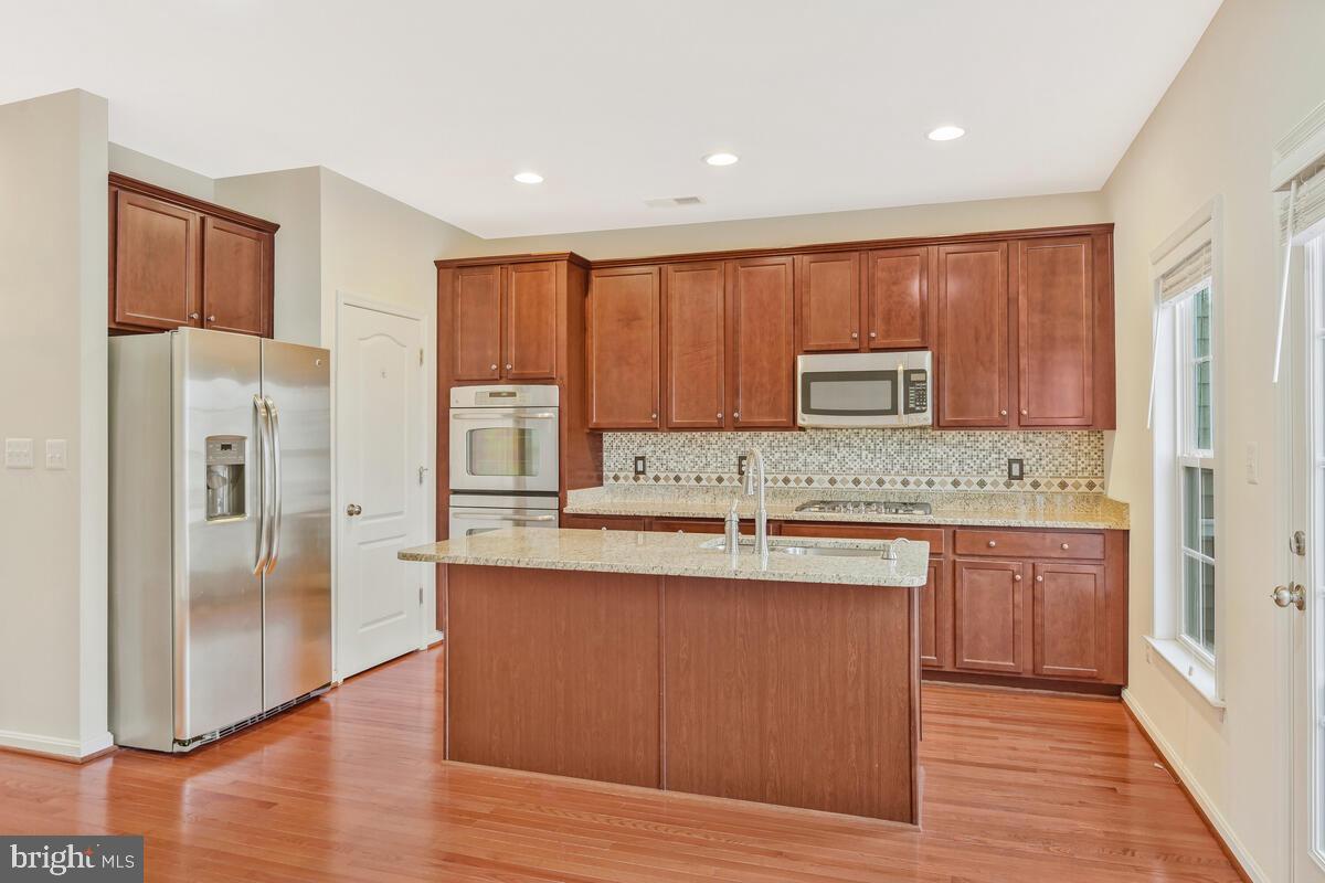 STONE RIDGE - Residential Lease
