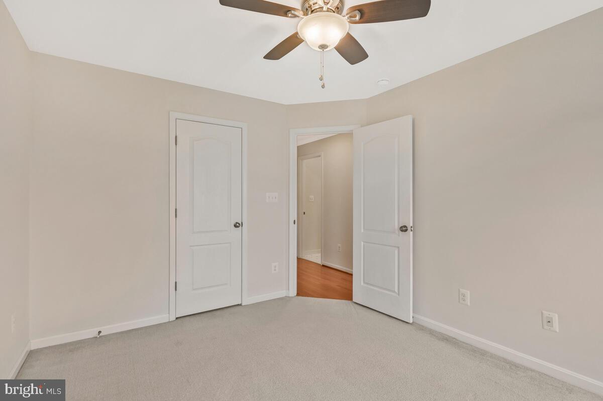 STONE RIDGE - Residential Lease