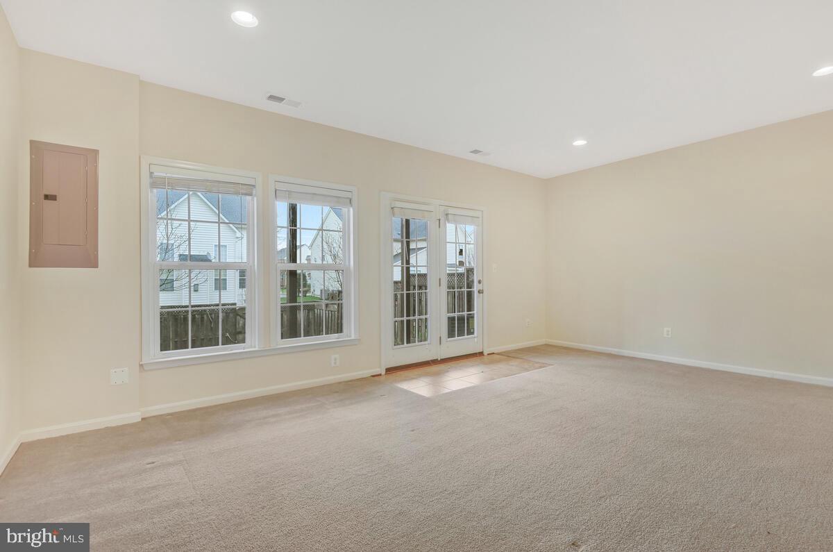 STONE RIDGE - Residential Lease