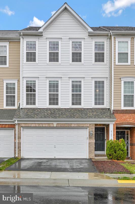STONE RIDGE - Residential Lease