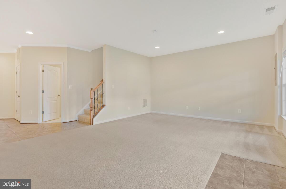 STONE RIDGE - Residential Lease