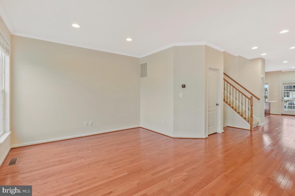 STONE RIDGE - Residential Lease
