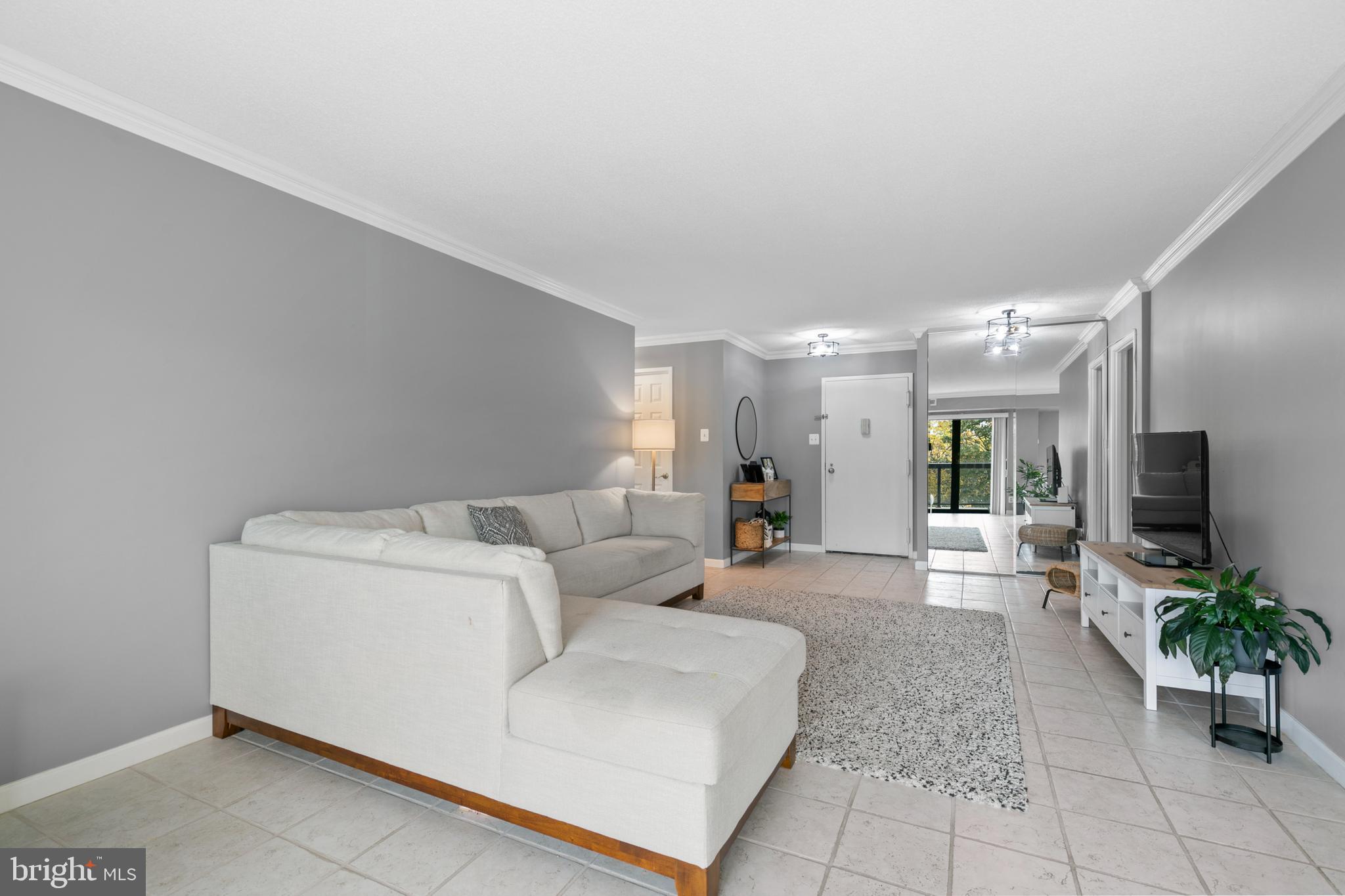 WATERGATE AT LANDMARK - Residential Lease