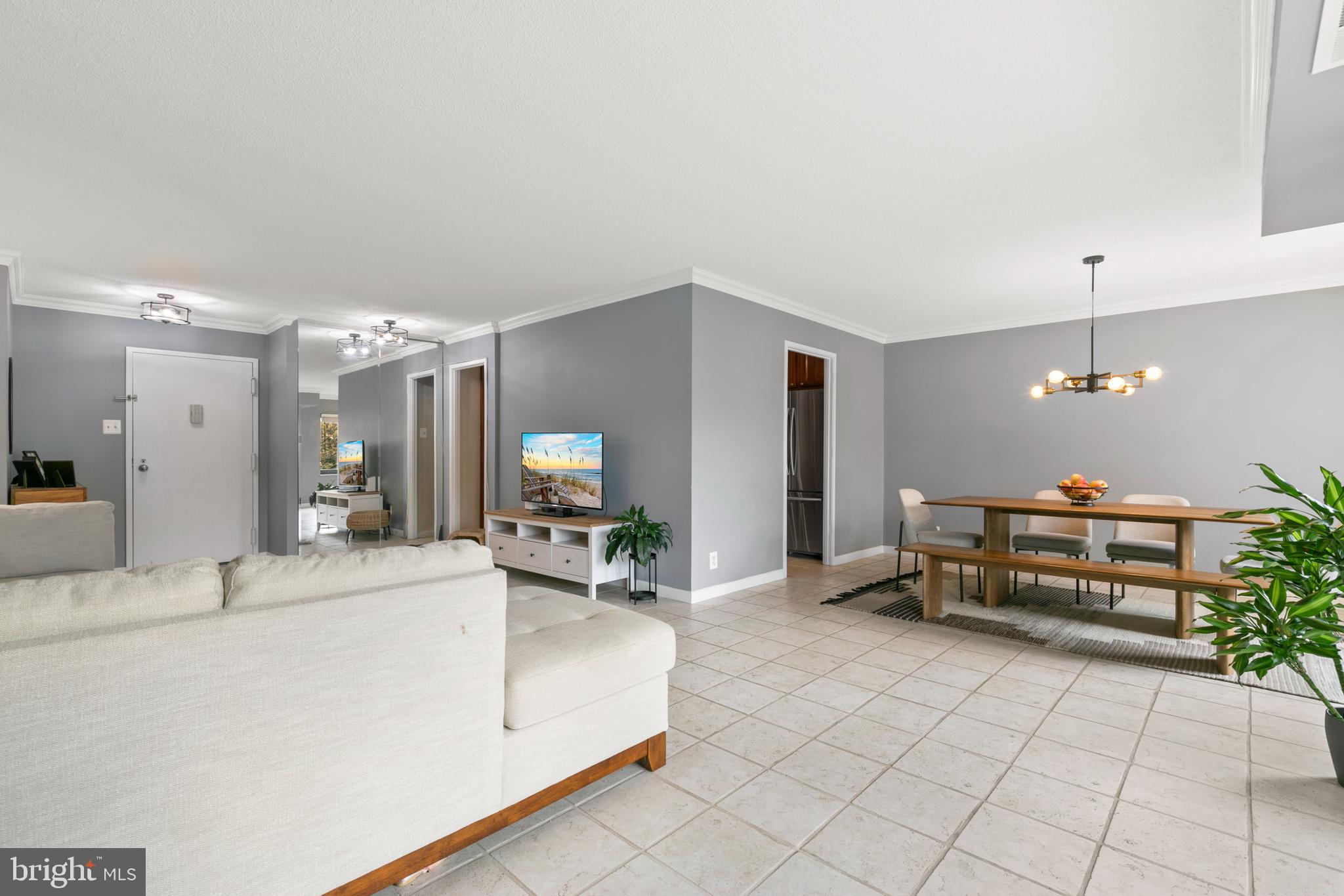 WATERGATE AT LANDMARK - Residential Lease