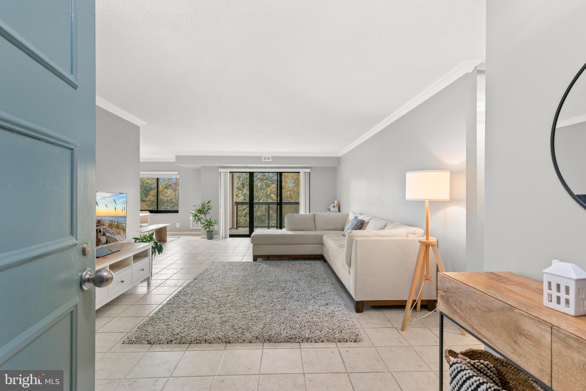 WATERGATE AT LANDMARK - Residential Lease