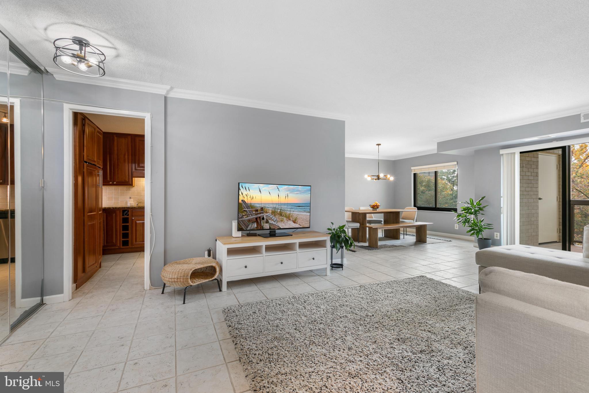 WATERGATE AT LANDMARK - Residential Lease