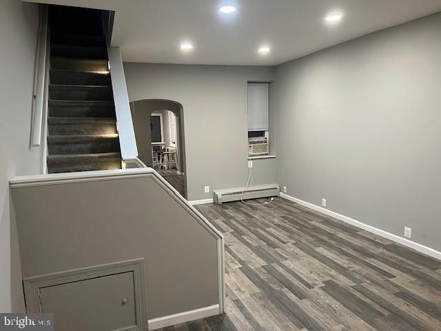 PORT RICHMOND - Residential Lease