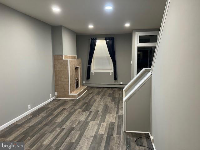 PORT RICHMOND - Residential Lease