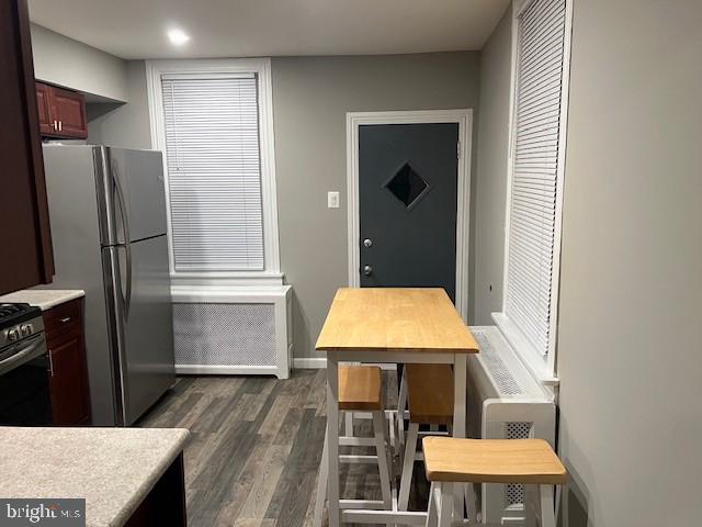 PORT RICHMOND - Residential Lease