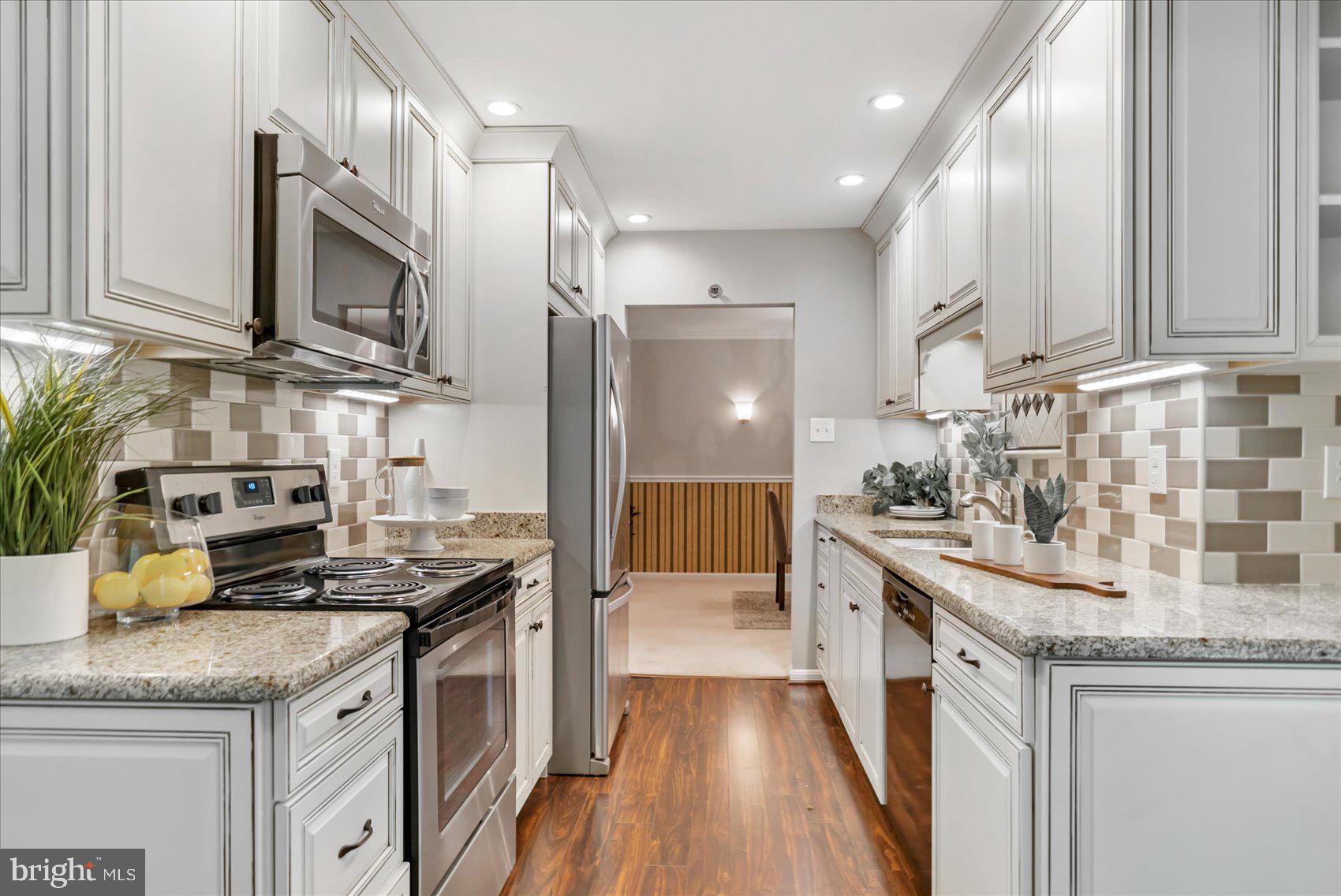 QUAIL CREEK - Residential