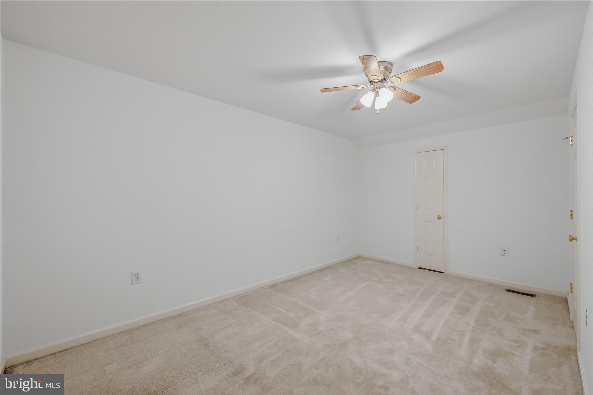 LOCUST HILL - Residential