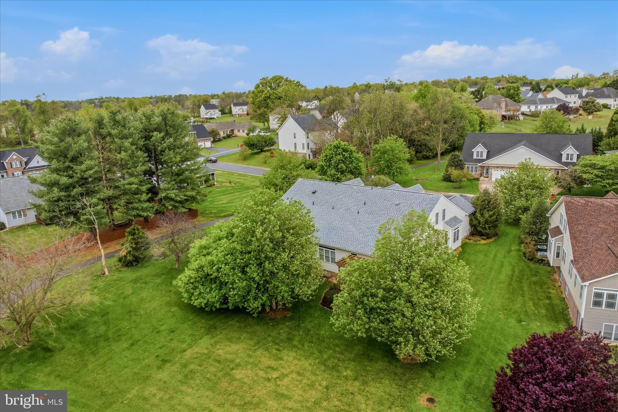 LOCUST HILL - Residential