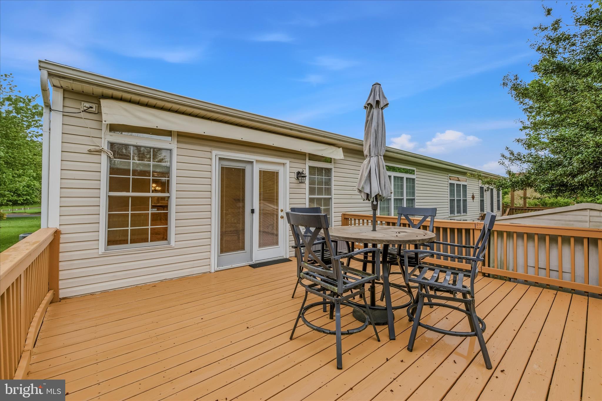 LOCUST HILL - Residential
