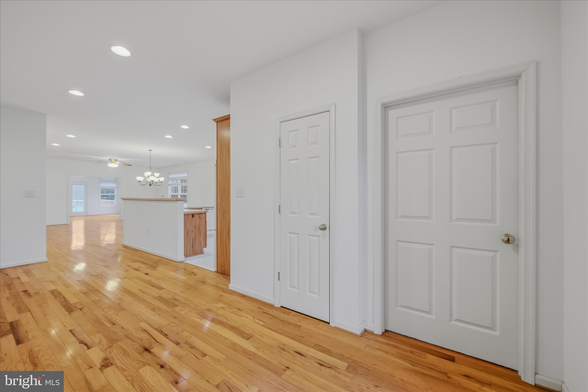 LOCUST HILL - Residential